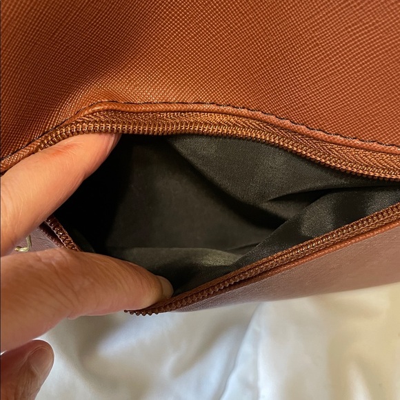 NWT Frida Kahlo Brown Embroidered Colorful Patterned Women's Faux Leather Bag - Picture 5 of 8